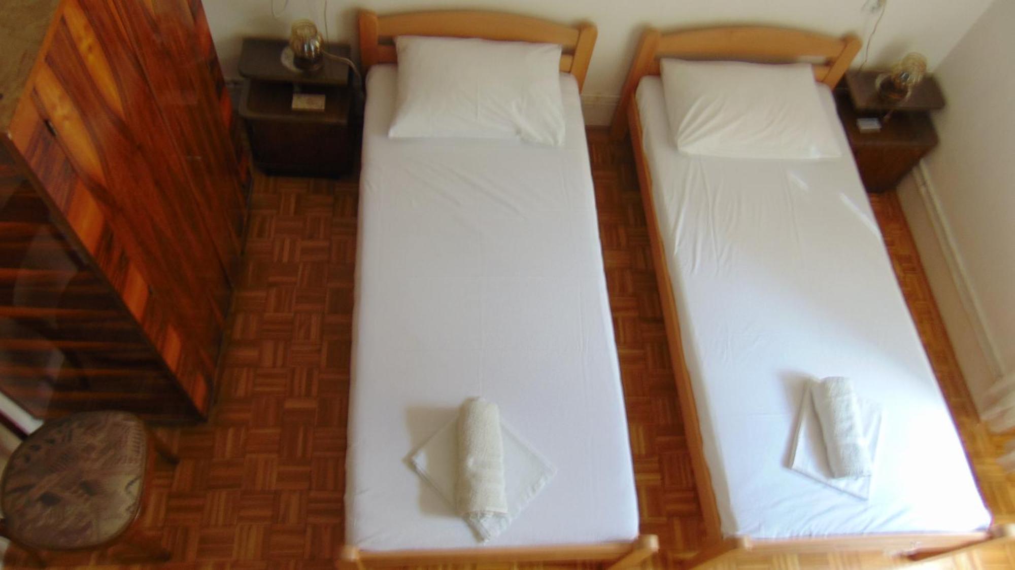 Marina Apartment End Rooms Вела-Лука Номер фото